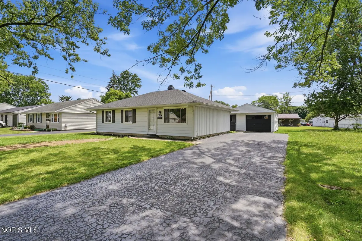 905 Harmon Street, Findlay, OH 45840 - #1