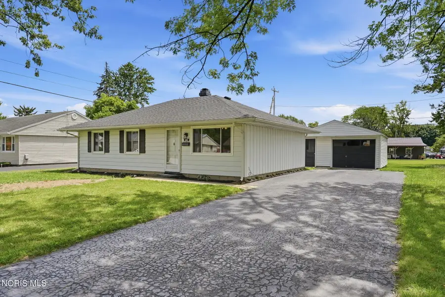 905 Harmon Street, Findlay, OH 45840 - #3