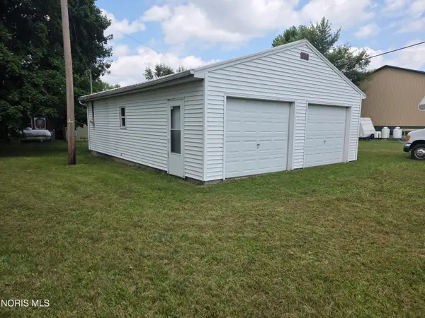 1727 Blaine Street, Findlay, OH 45840