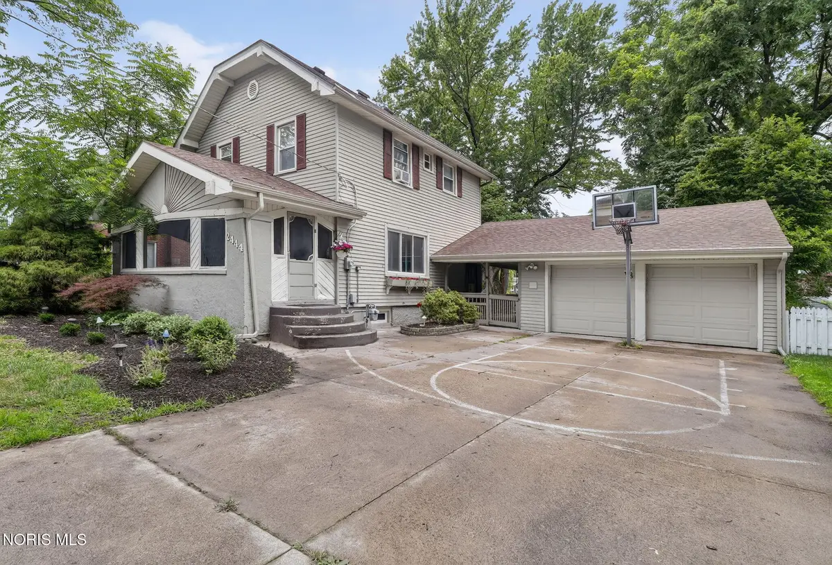 2444 Westbrook Drive, Toledo, OH 43613 - #1
