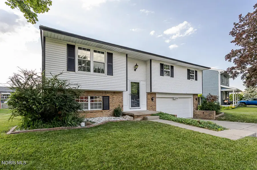 2545 Woodfox Drive, Toledo, OH 43611 - #2