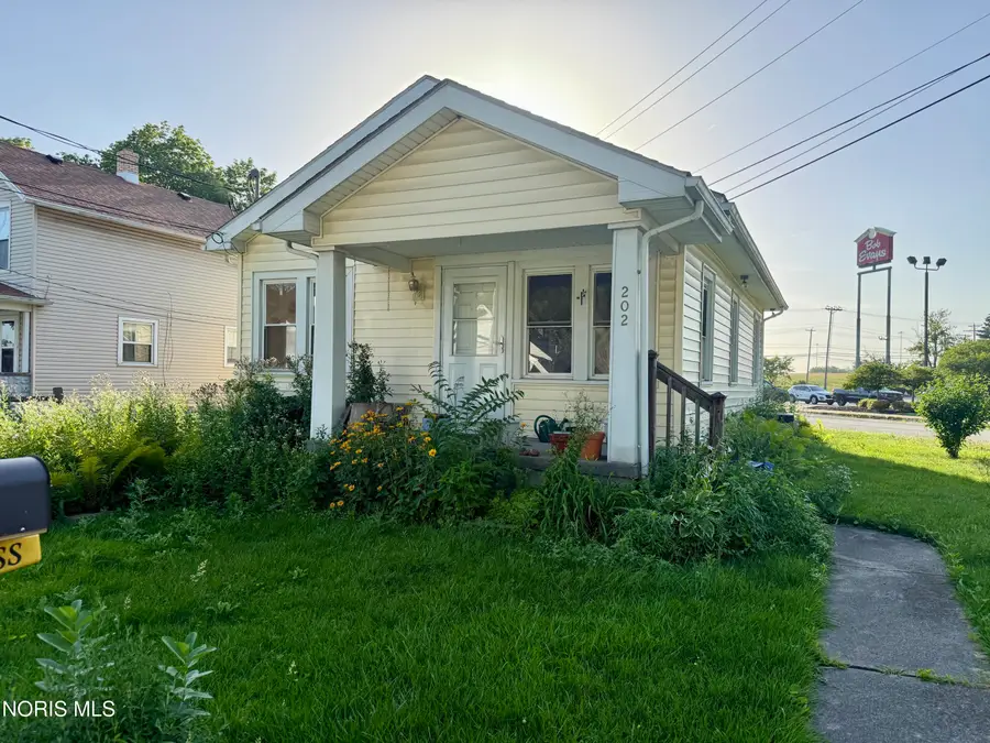 202 Short Street, Northwood, OH 43619 - #2
