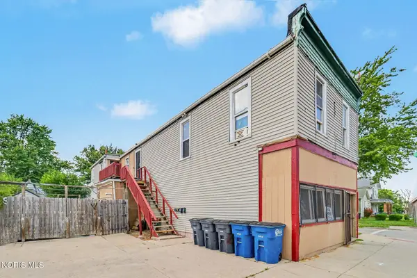 702 E Broadway Street, Toledo, OH 43605