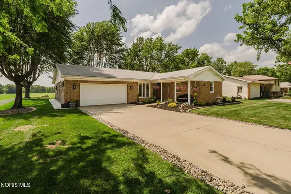 221 Vickie Lane, Fostoria, OH 44830