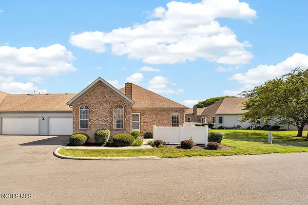 2224 Fox Run Circle # 6-24, Findlay, OH 45840