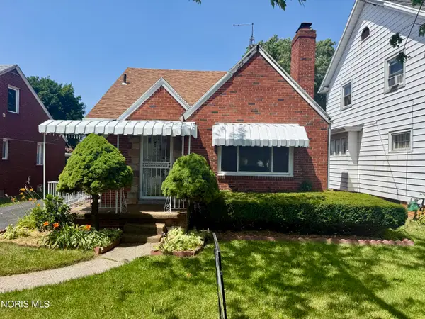 233 Majestic Drive, Toledo, OH 43608