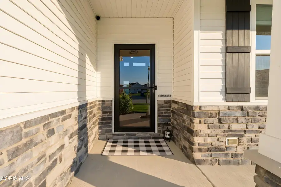 24930 Saddle Horn Drive, Perrysburg, OH 43551 - #2