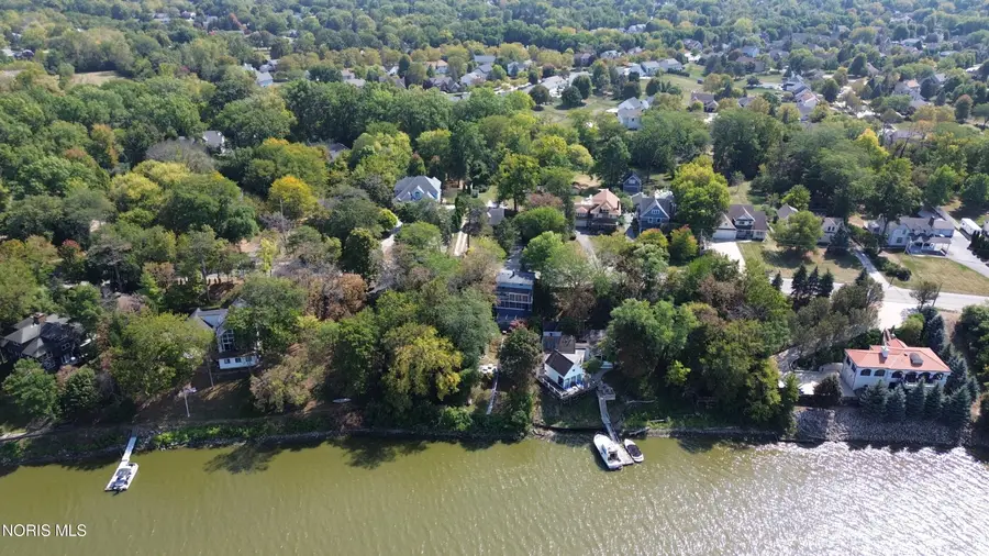28968 E River Road, Perrysburg, OH 43551 - #3