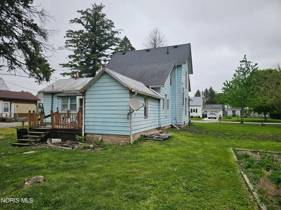 105 N Harrison Street, Bloomdale, OH 44817 - #3