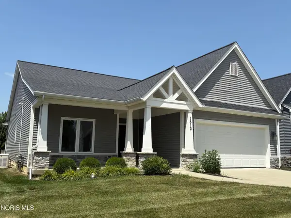 1812 Hidden Ridge Drive, Perrysburg, OH 43551