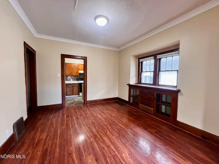 3817 Burton Avenue, Toledo, OH 43612 - #2