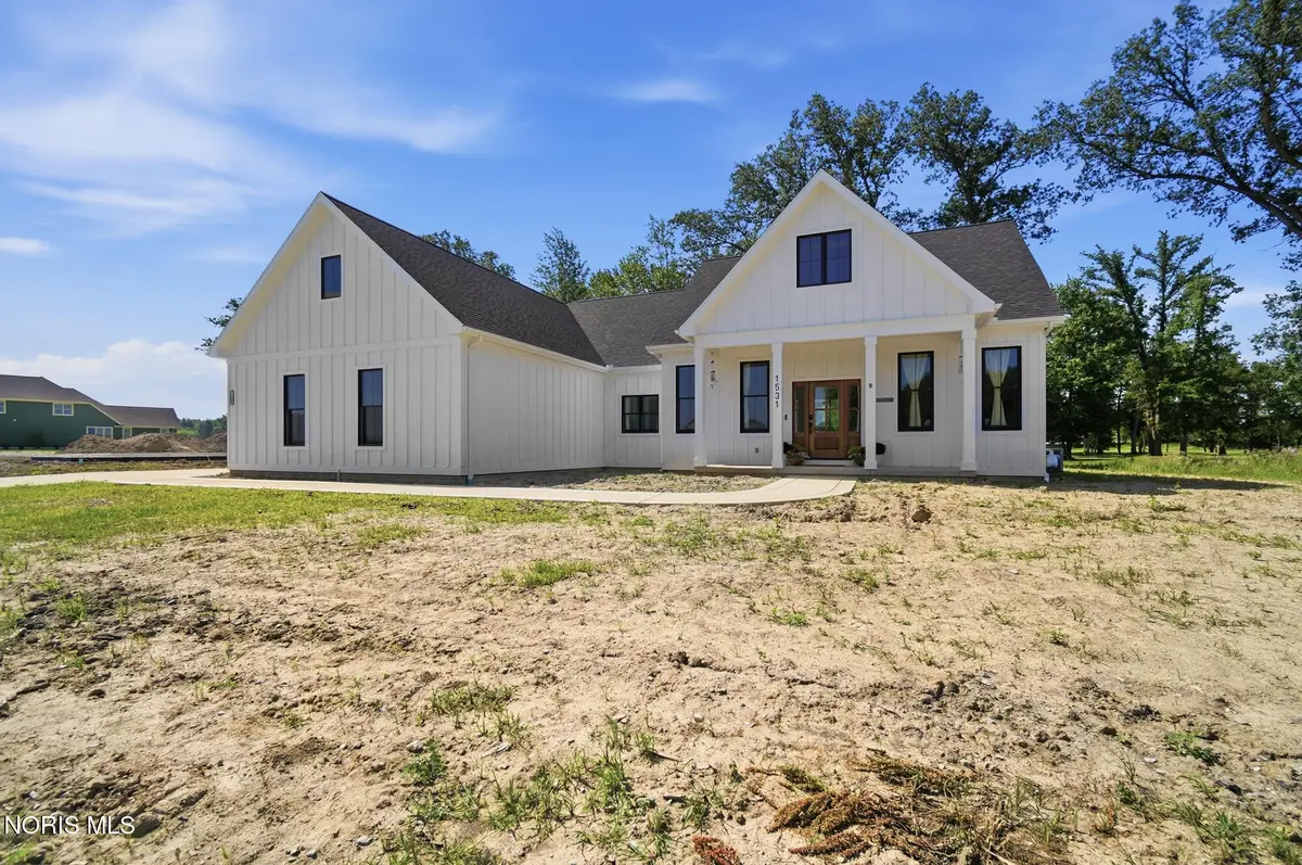 1531 Saint Andrews Drive, Bowling Green, OH 43402 - #1