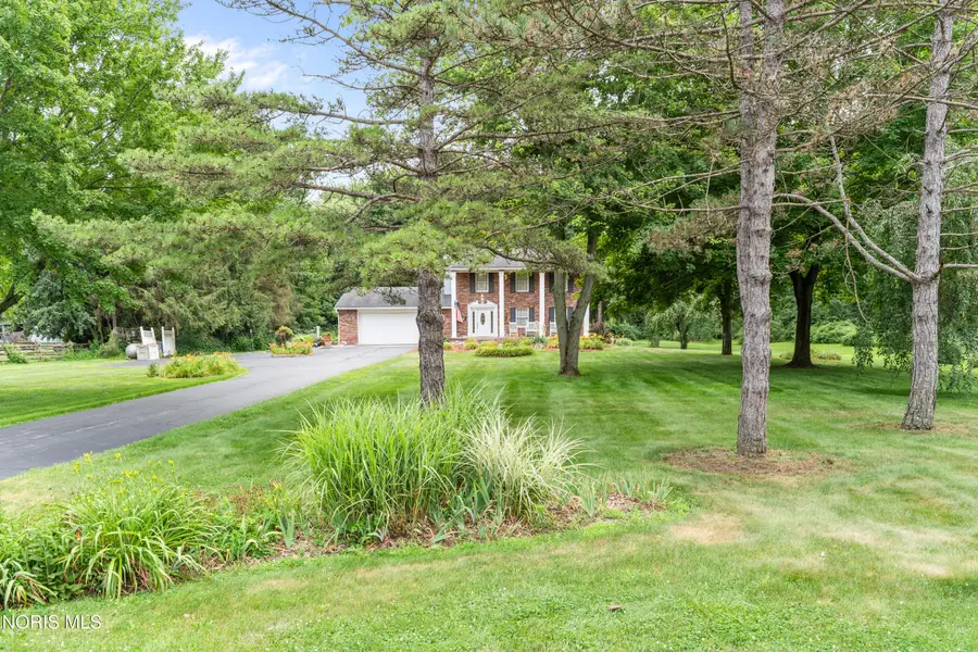 9753 Old State Line Road, Holland, OH 43528 - #3