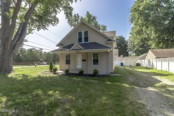 6637 Convent Boulevard, Sylvania, OH 43560