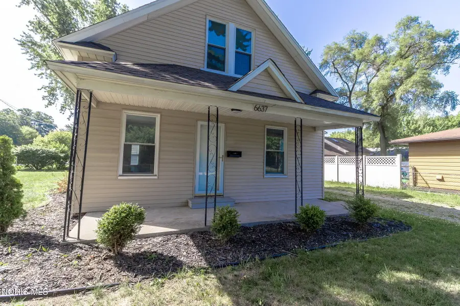 6637 Convent Boulevard, Sylvania, OH 43560 - #3