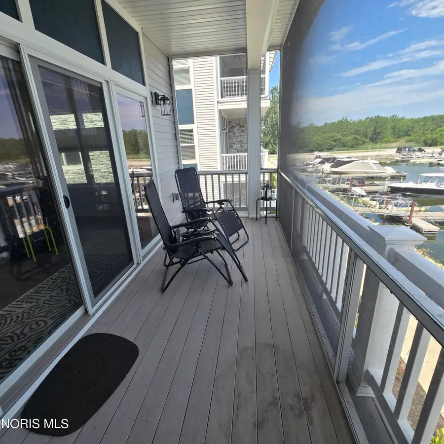 2731  S Harbor Bay Drive #1122, Marblehead, OH 43440 - #3