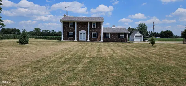 6974 County Road V3, Liberty Center, OH 43532