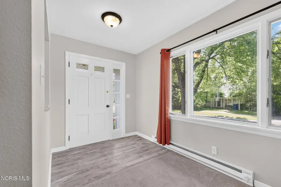 203 Haskins Road, Bowling Green, OH 43402 - #3