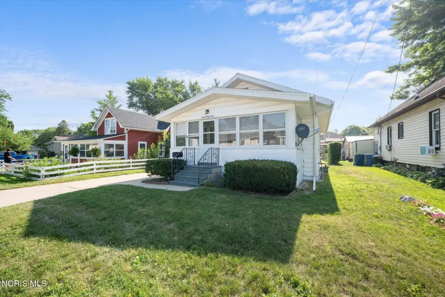 6024 Park Street, Sylvania, OH 43560 - #3