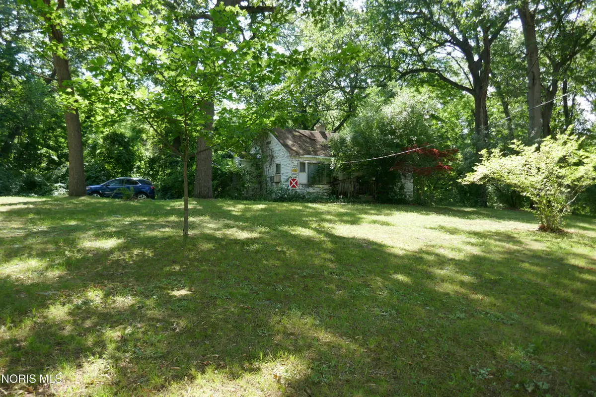 2430 Shetland Road, Toledo, OH 43617 - #1