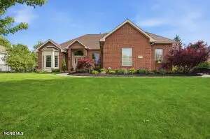 15522 Lakeview Parkway, Findlay, OH 45840