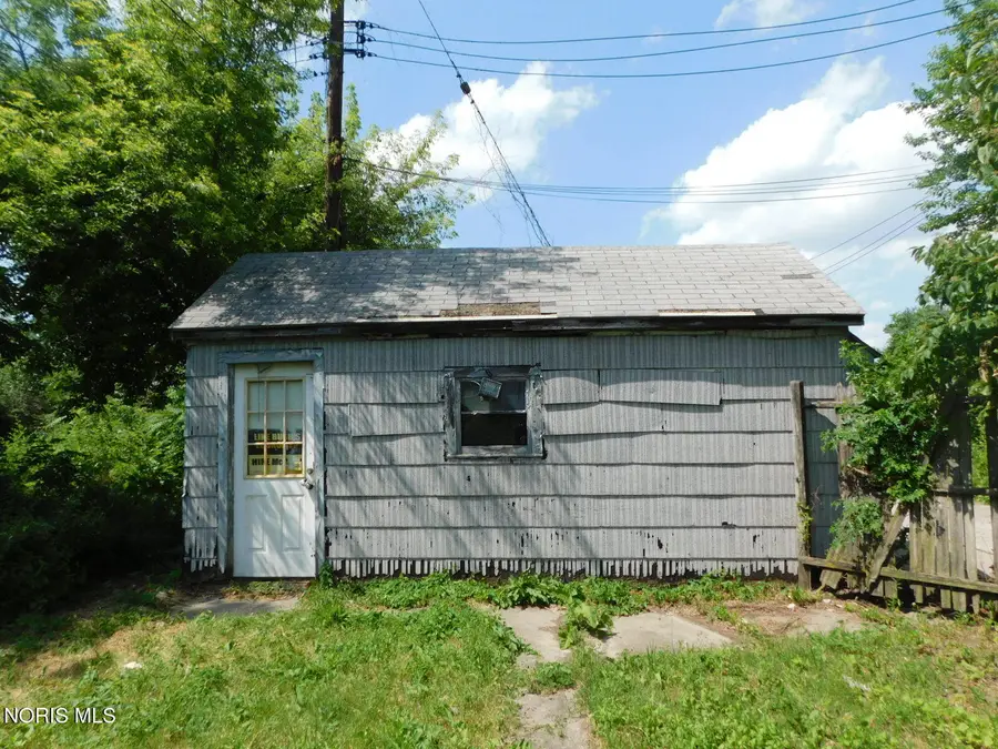 553 Bronson Avenue, Toledo, OH 43608 - #3
