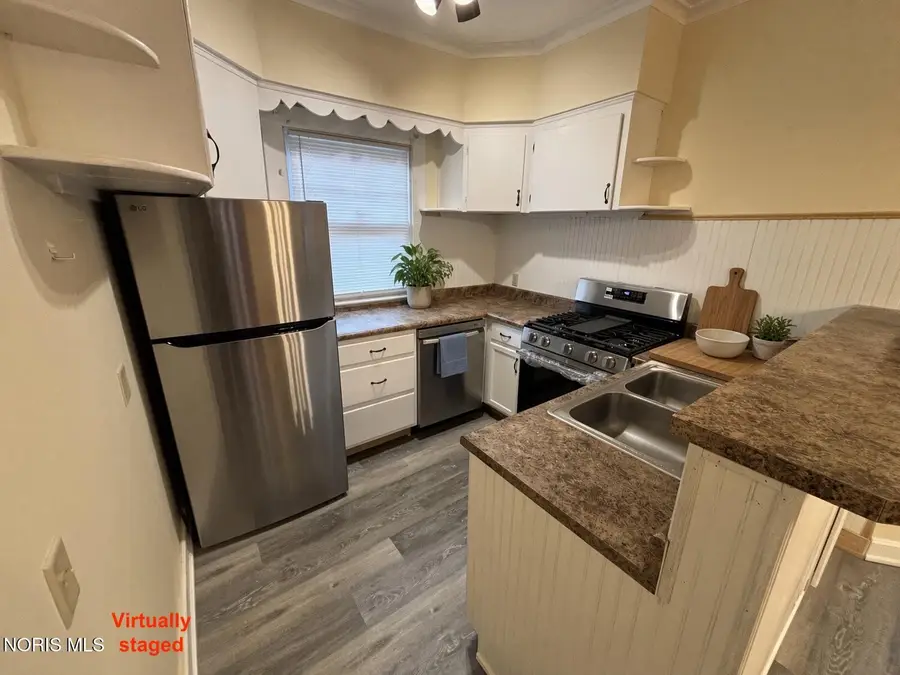 2222 Scottwood Avenue, Toledo, OH 43620 - #2