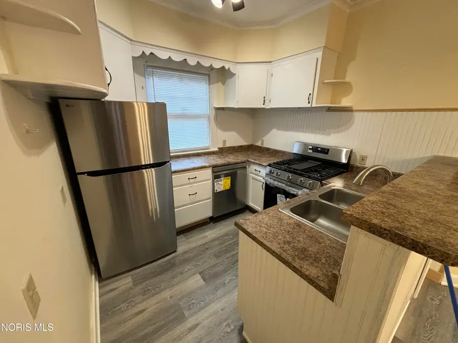 2222 Scottwood Avenue, Toledo, OH 43620 - #3