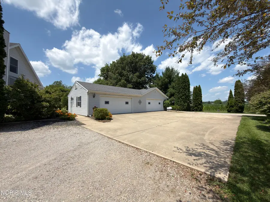 1460 Scott Road, Swanton, OH 43558 - #2