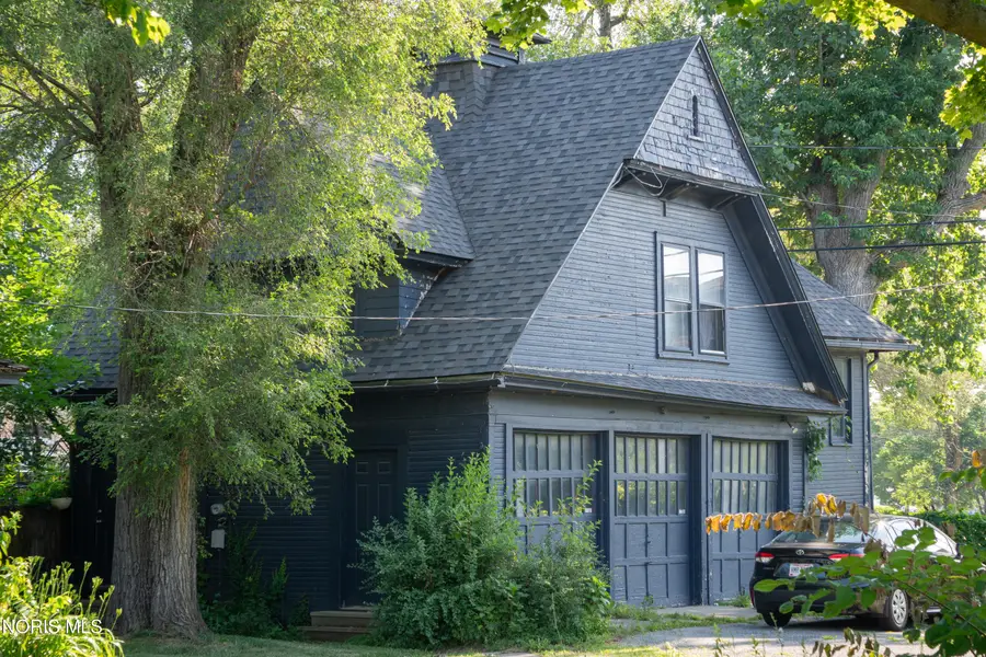 2222 Parkwood Avenue, Toledo, OH 43620 - #3