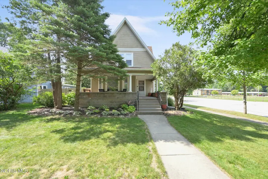 207 Cass Street, Swanton, OH 43558 - #2