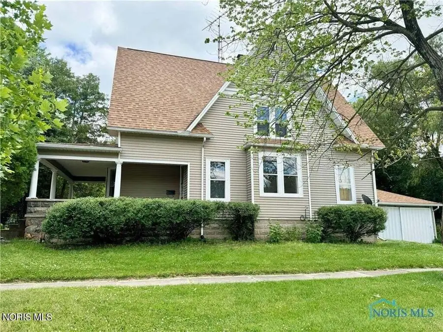 207 Cass Street, Swanton, OH 43558 - #3
