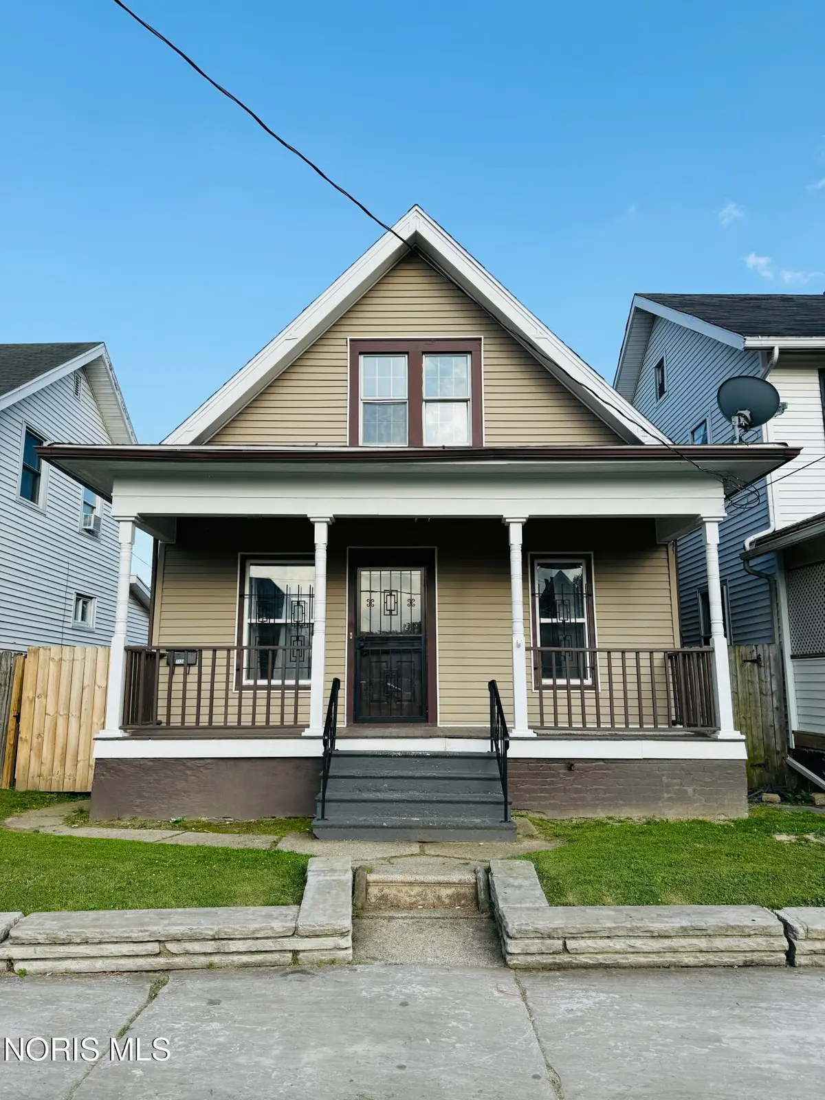 1136 Earl Street, Toledo, OH 43605 - #1