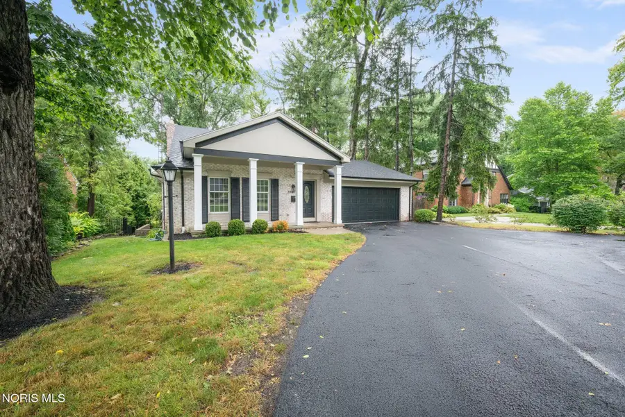 3986 W Bancroft Street, Ottawa Hills, OH 43606 - #3