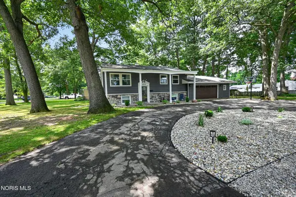 5433 Bentbrook Drive, Sylvania, OH 43560