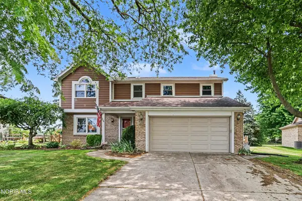 2227 Glenrose Lane, Maumee, OH 43537