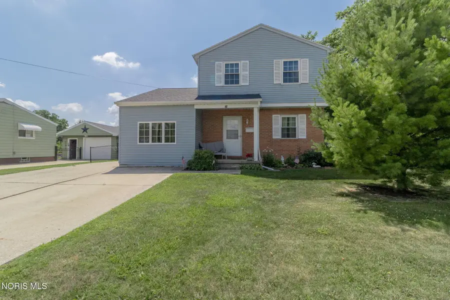 35 Santus Drive, Rossford, OH 43460 - #2
