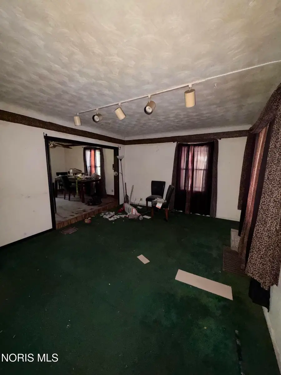 1216 Saint John Avenue, Toledo, OH 43608 - #3