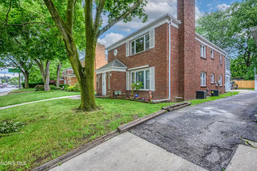 2128 Secor Road, Toledo, OH 43606 - #2