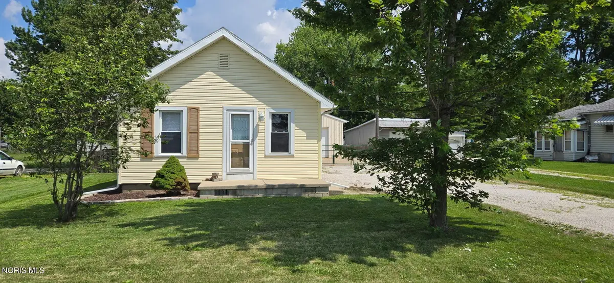 1416 South Street, Millbury, OH 43447 - #1