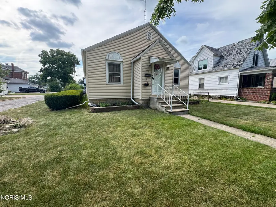950 Washington Avenue, Defiance, OH 43512 - #2
