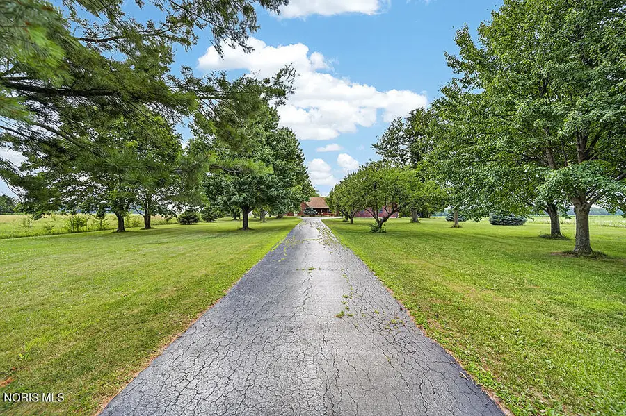 6498 County Road 330, Fostoria, OH 44830 - #2
