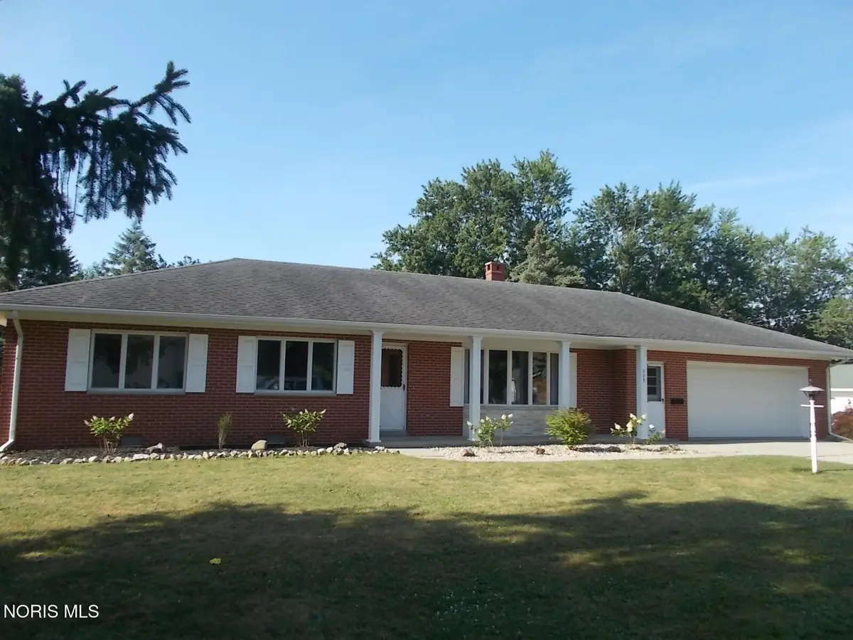 117 W Washington Street, Wauseon, OH 43567 - #1