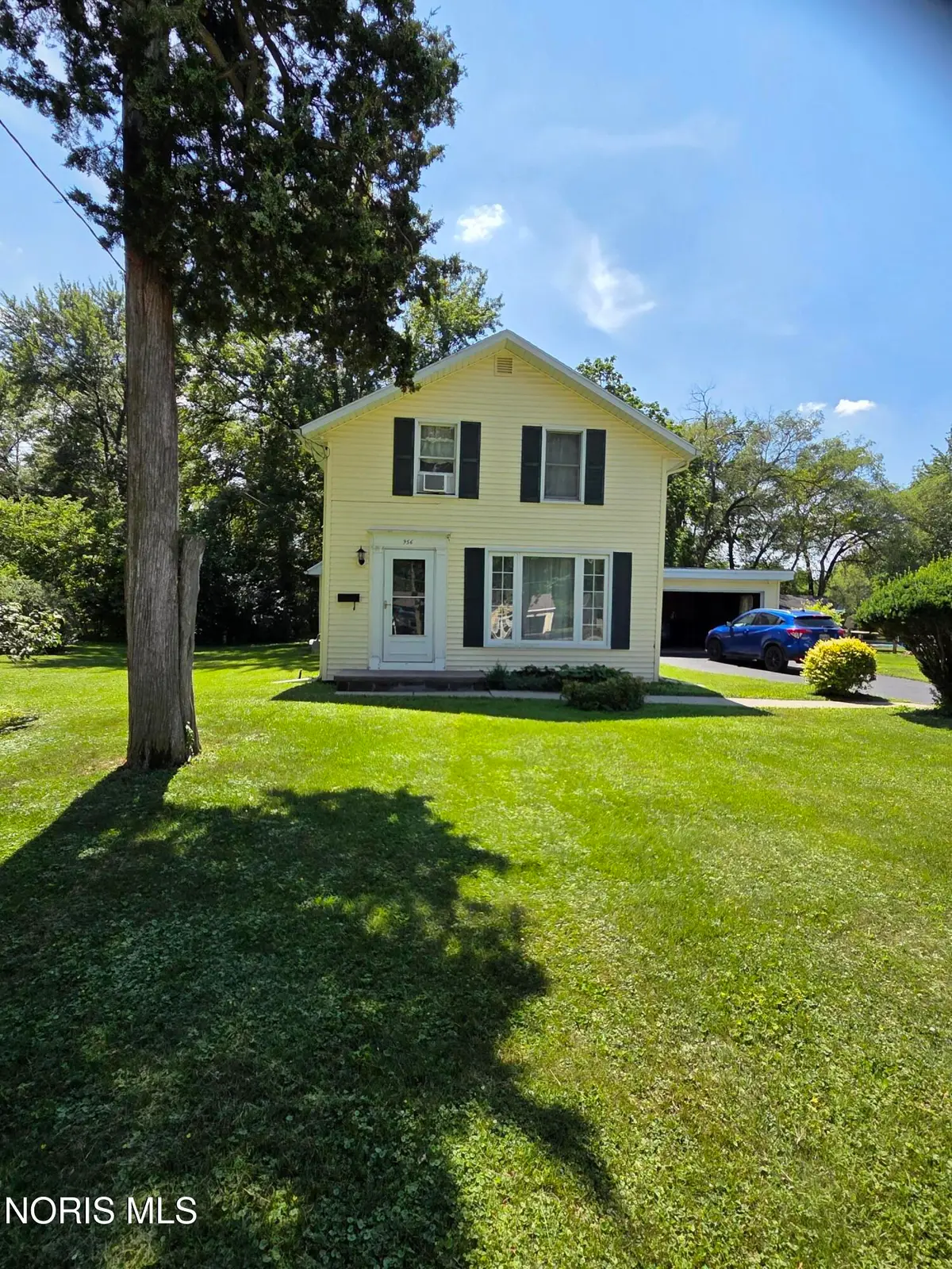 956 Cherry Street, Perrysburg, OH 43551 - #1