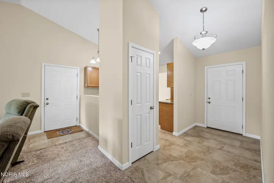 714 Autumn Drive, Ada, OH 45810 - #3