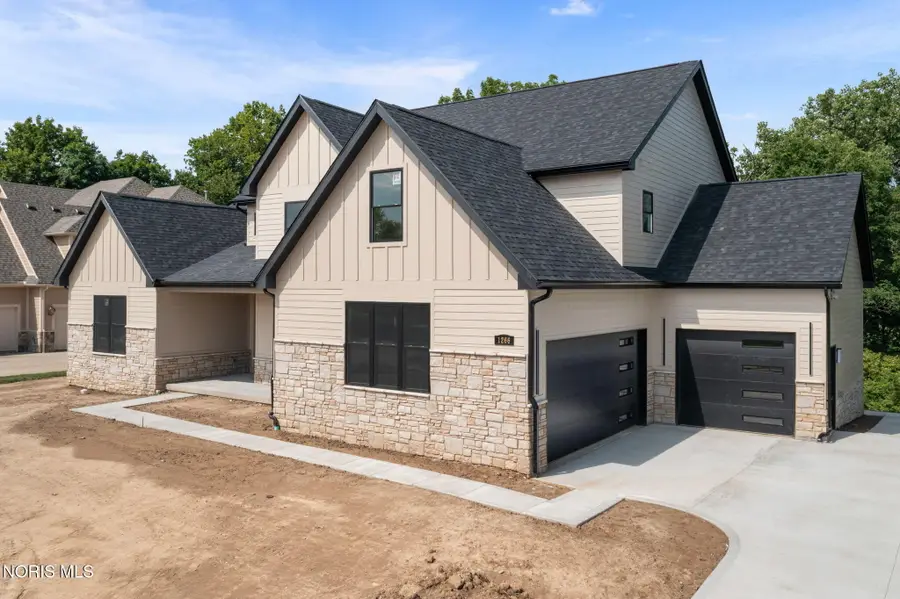 1266 Brookwoode Road, Perrysburg, OH 43551 - #2