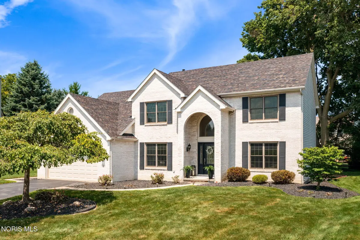 7710 Pilgrims Landing, Maumee, OH 43537 - #1