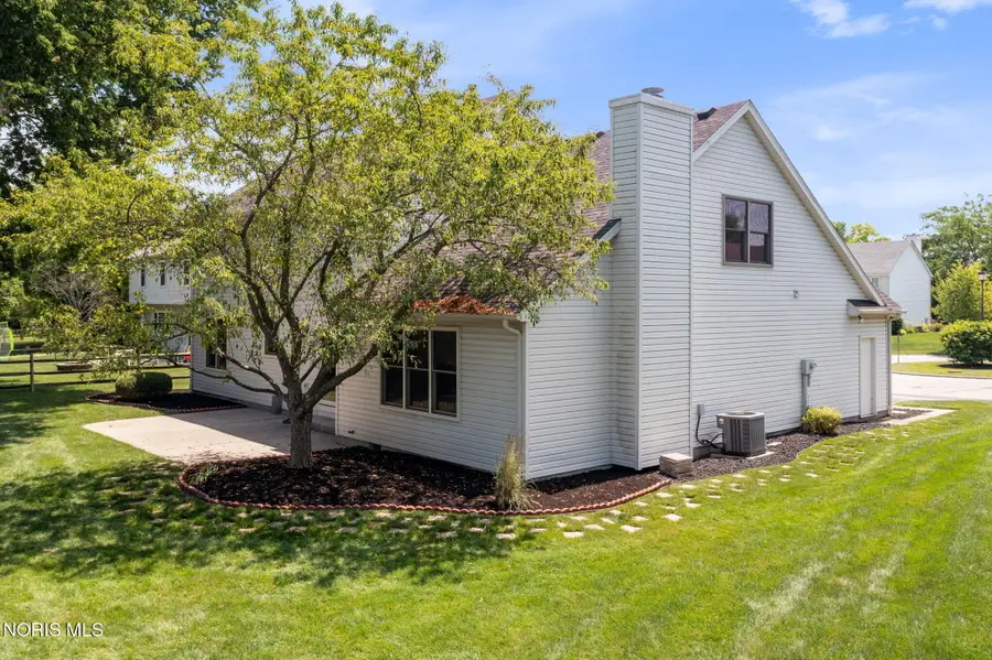 7710 Pilgrims Landing, Maumee, OH 43537 - #2