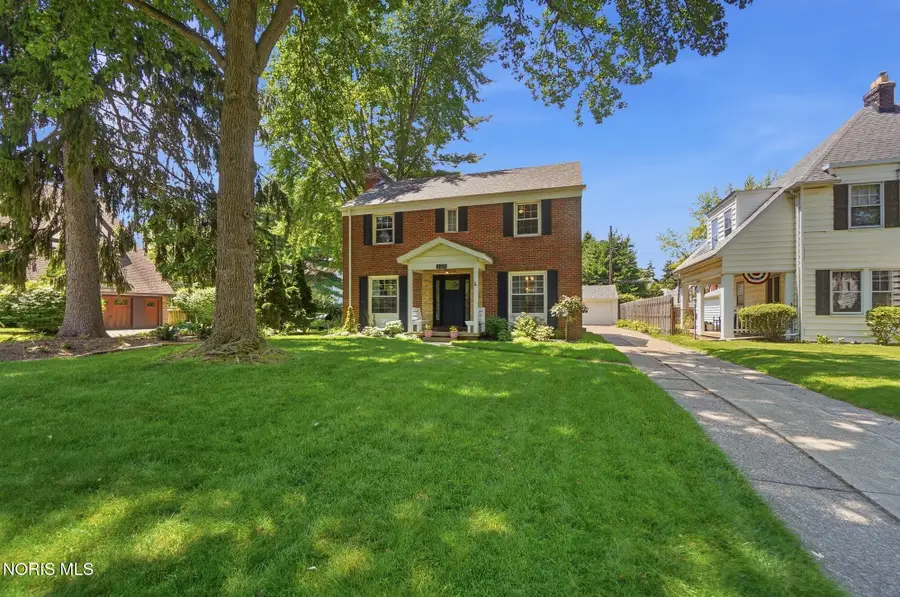 2221 Densmore Drive, Toledo, OH 43606 - #2