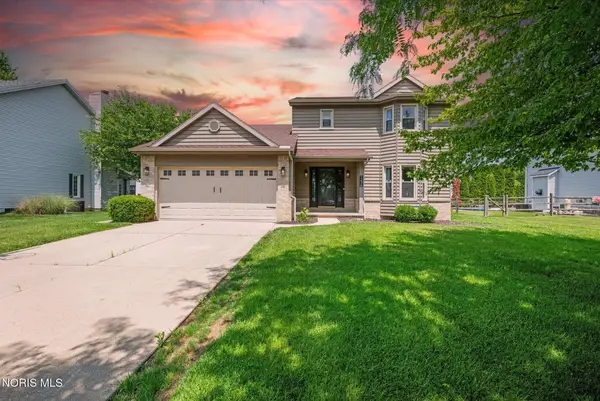 1236 Grassy Court, Rossford, OH 43460